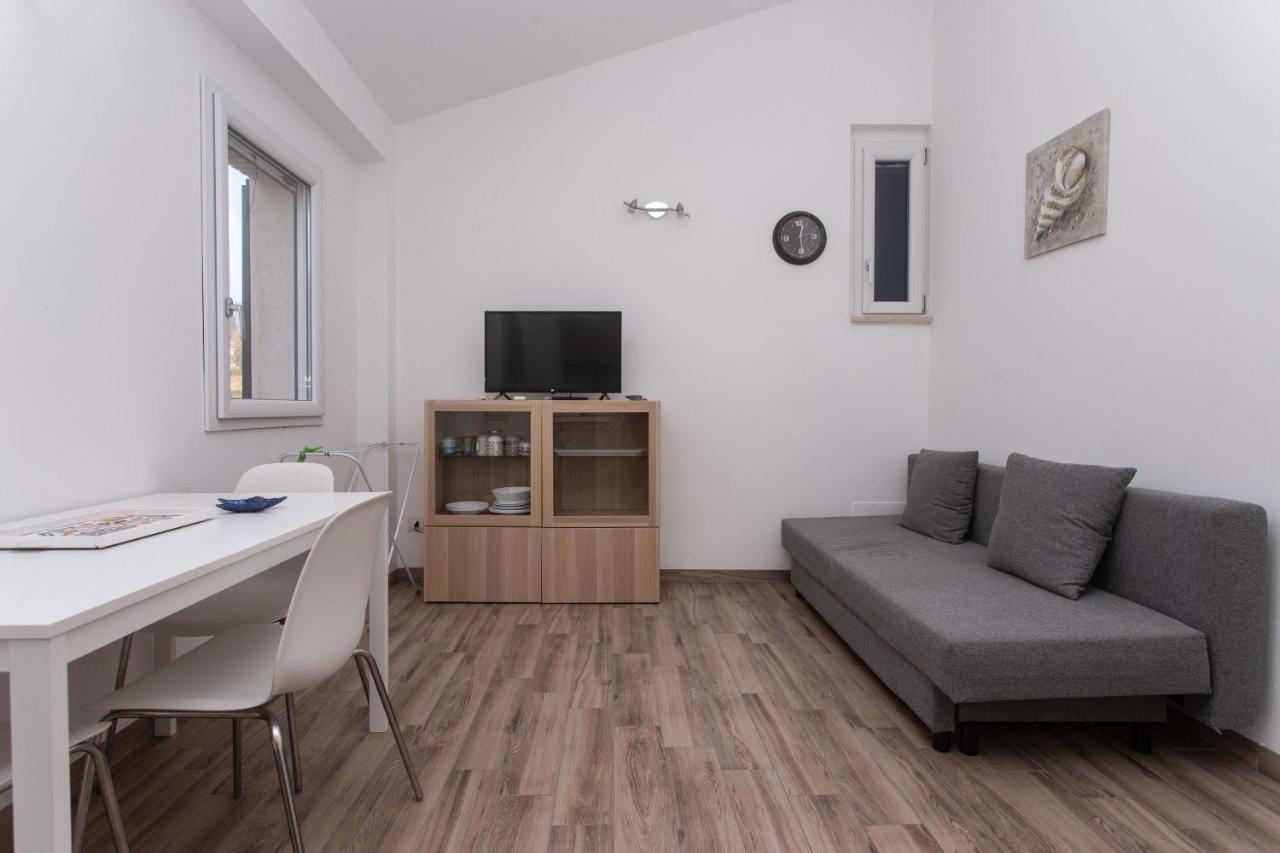 Appartamento S210 - Sirolo, nuovissimo bilocale vista mare al primo piano Esterno foto